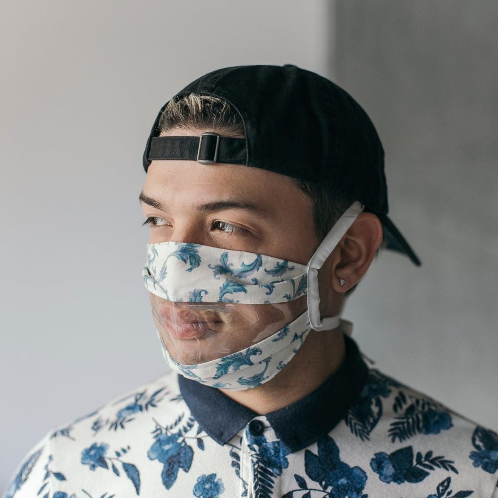 Reusable window masks for hard of hearing and deaf people.